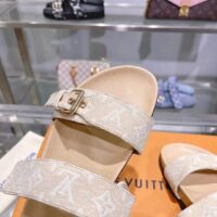 Louis Vuitton Women LV Bom Dia Flat Comfort Mule Beige Patent Monogram Canvas 1ACHYI (8)