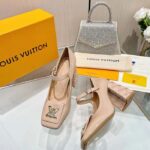Louis Vuitton Women LV Shake Pump Beige Patent Calf Leather 9.5 CM Heel - immagine 5