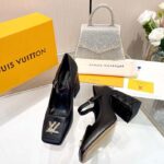 Louis Vuitton Women LV Shake Pump Black Calf Leather 9.5 CM Heel - immagine 4