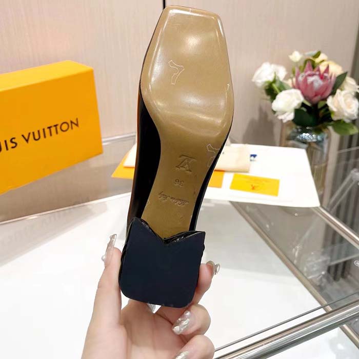 Louis Vuitton Women LV Shake Pump Black Patent Calf Leather