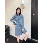 Louis Vuitton Women LV Velvet Accent Denim Jacket Cotton Blue Regular Fit 1AFEPJ - immagine 12