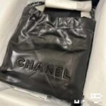 Chanel Women CC 22 Mini Handbag Shiny Calfskin Black Metal Black - Image 8