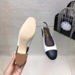 Chanel Women CC Slingbacks Calfskin White Dark Navy Blue - Imagen 10