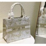 Dior Women CD Medium Dior Book Tote White Butterfly Zodiac Embroidery - Image 3