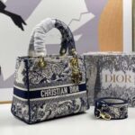 Dior Women CD Medium Lady D-Lite Bag Blue Toile De Jouy Embroidery - Imagen 4