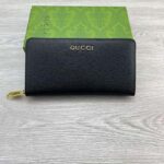 Gucci Unisex GG Zip Around Wallet Gucci Script Black Leather Taffeta - Imagen 2