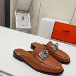 Hermes Unisex Iota Mule Gold Brown Leather Oversized Kelly Buckle - Image 2