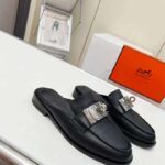 Hermes Unisex Iota Mule Noir Black Leather Oversized Kelly Buckle - Bild 2