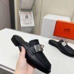 Hermes Unisex Iota Mule Noir Black Leather Oversized Kelly Buckle - Bild 7