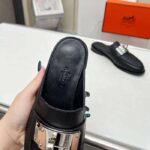 Hermes Unisex Iota Mule Noir Black Leather Oversized Kelly Buckle - Bild 9