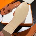 Hermes Unisex Oran Sandal Brown Epsom Calfskin Natural Leather Sole - Image 9