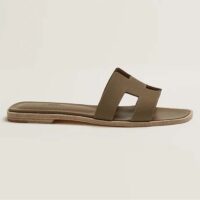 Hermes Unisex Oran Sandal Étoupe Epsom Calfskin Natural Leather Sole (2)