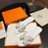 Hermes Unisex Oran Sandal White Epsom Calfskin Natural Leather Sole (8)