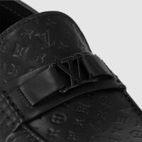 Louis Vuitton LV Men Hockenheim Moccasin Black Mini Monogram Calf Leather 1ABM4Z (2)