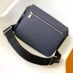 Louis Vuitton LV Unisex District PM Bag Blue Taiga Cowhide Leather M30969 - Bild 3