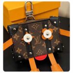 Louis Vuitton LV Unisex Mister Trunk Key Holder And Bag Charm M01201 - immagine 5