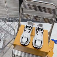 Louis Vuitton LV Unisex Run 55 Sneaker White Mix Materials 1AASDF (4)