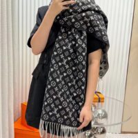 Louis Vuitton Unisex LV Game On Scarf Black Allover Monogram MP2907 (4)