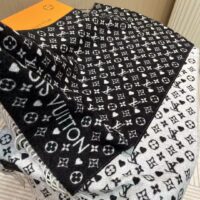 Louis Vuitton Unisex LV Game On Scarf Black Allover Monogram MP2907 (4)