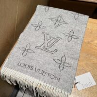 Louis Vuitton Unisex LV Mahina Flight Mode Scarf Cream Cashmere Wool M77903 (2)