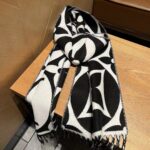 Louis Vuitton Unisex LV Medallion Scarf Black Wool Jacquard M79212 - Imagen 3