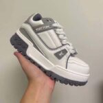 Louis Vuitton Unisex LV Trainer Maxi Sneaker Gray Calf Leather 1ACRJZ – Bild 2