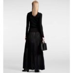 Louis Vuitton Women LV Abstract Insert Pleated Skirt Silk Black 1AFGOE - immagine 6