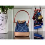 Louis Vuitton Women Micro Noe Bag Charm Monogram Denim Canvas M01700 – Bild 3