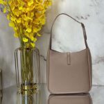 Saint Laurent YSL Women LE 5 À 7 Supple Small Grained Pink Leather - Image 3