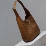 Saint Laurent YSL Women Le 5 À 7 Supple Small Grained Leather - Imagen 9