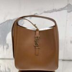 Saint Laurent YSL Women Le 5 À 7 Supple Small Grained Leather - Imagen 2