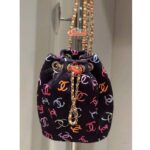 Chanel CC Unisex Backpack Printed Fabric Gold-Tone Metal Black Multicolor - immagine 11