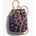 Zaino unisex Chanel CC in tessuto stampato, metallo dorato, nero multicolore