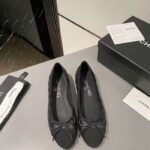 Chanel Women CC Ballet Flats Aged Calfskin Black 1 CM Heel - immagine 5