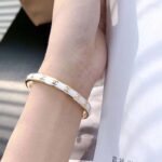 Chanel Women CC Cuff Metal Gold White Ref. ABC986 B16125 NW384 - Image 5