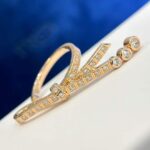 Chanel Women CC Ruban Ring 18K Beige Gold Diamonds – Image 4