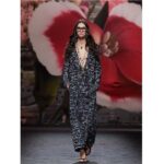 Chanel Women CC Thongs Sandal Velvet Black 0.5 CM Heel - Imagen 12