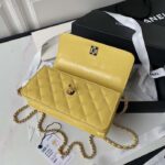 Chanel Women CC Wallet On Chain Lambskin Imitation Pearls Yellow - Bild 4