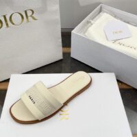 Dior Unisex CD Dway Slide White Calfskin Embroidered Cotton (7)