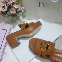 Dior Women CD 30 Montaigne Platform Slide Camel Calfskin (1)