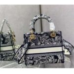 Dior Women CD Medium Lady D-Lite Bag Blue Toile De Jouy Reverse - Image 4