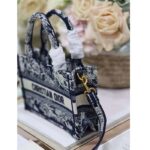 Dior Women Mini Dior Book Tote Strap Blue Toile De Jouy Reverse Embroidery - immagine 5