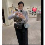 Fendi Women FF Wallet On Chain Baguette Black Nappa Leather Wallet - Image 16