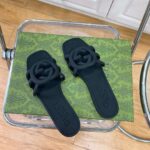 Gucci Unisex GG Interlocking G Slide Sandal Black Rubber Flat - Imagen 5