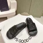 Gucci Unisex GG Interlocking G Slide Sandal Black Textured Rubber - Imagen 6