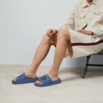Gucci Unisex GG Interlocking G Slide Sandal Light Blue Textured Rubber - immagine 9