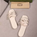Gucci Unisex GG Interlocking G Slide Sandal White Rubber Flat - Image 7