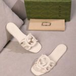 Gucci Unisex GG Interlocking G Slide Sandal White Rubber Flat - Image 4