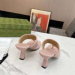 Gucci Women GG Double G Thong Sandal Pink Matelassè Chevron Leather Mid-Heel - Bild 3