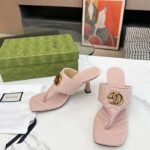 Gucci Women GG Double G Thong Sandal Pink Matelassè Chevron Leather Mid-Heel - Bild 4